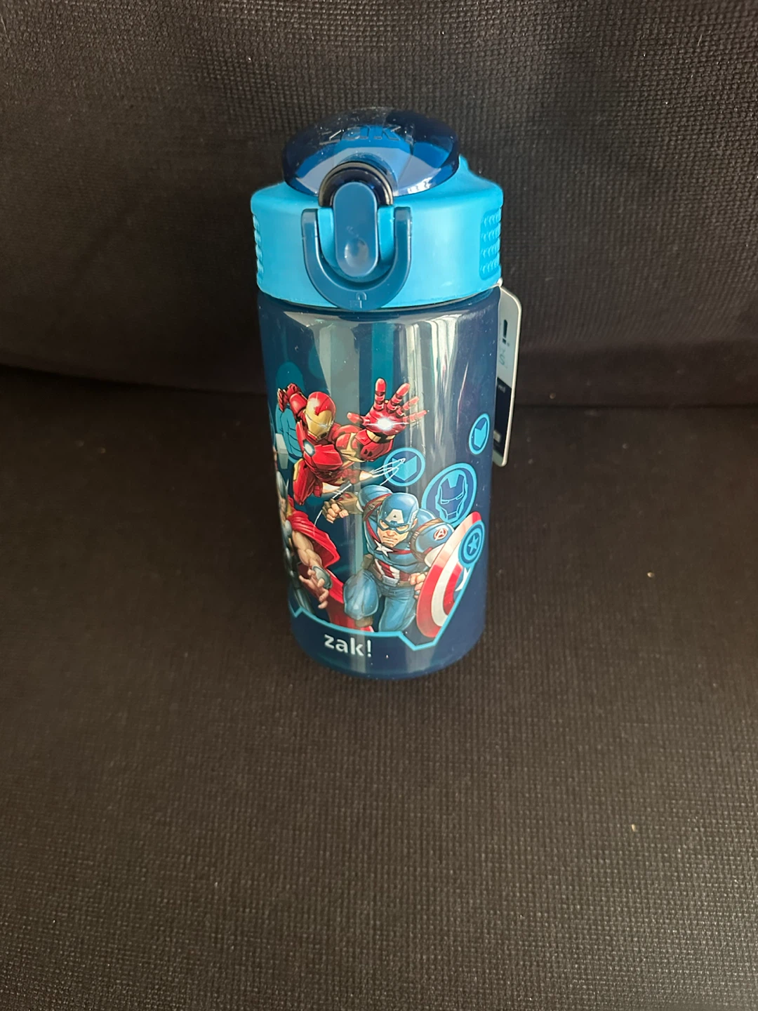 Brand new Zak Designs Marvel Avengers Water Bottle