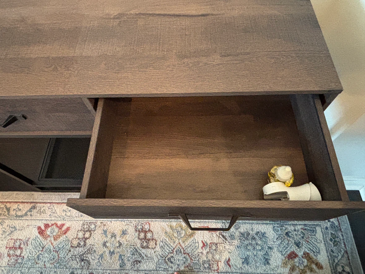 Entryway Table - photo 2
