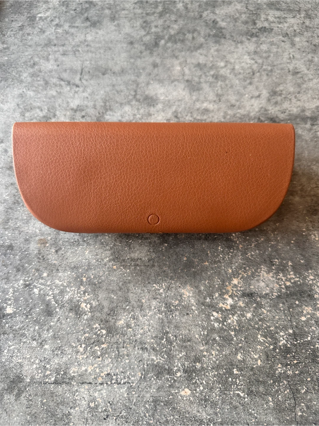 Ray-Ban Meta Smart Glasses Charging Case - photo 2
