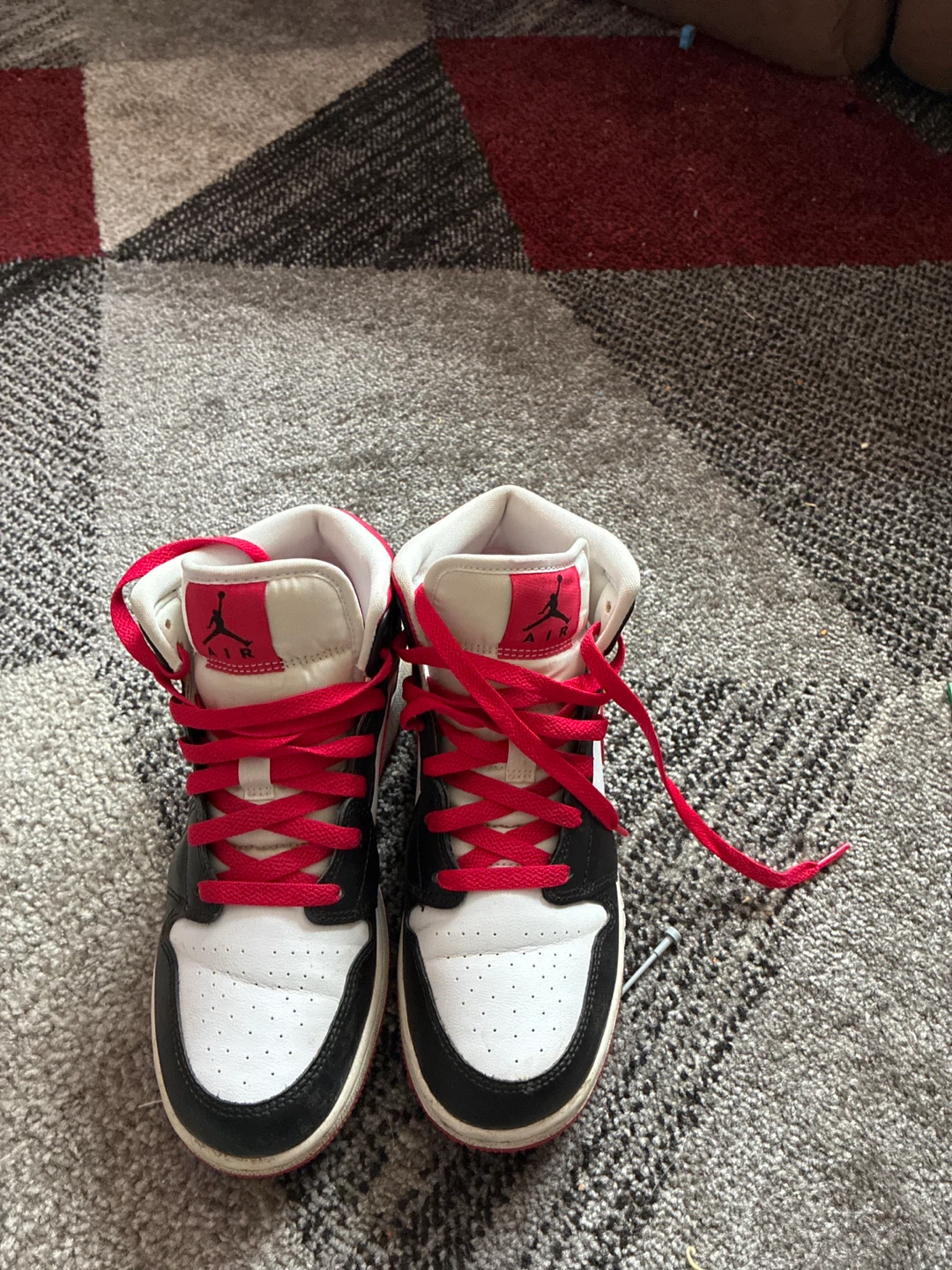 Nike Dunk High Black/Red/White – Size 5.5Y - photo 4