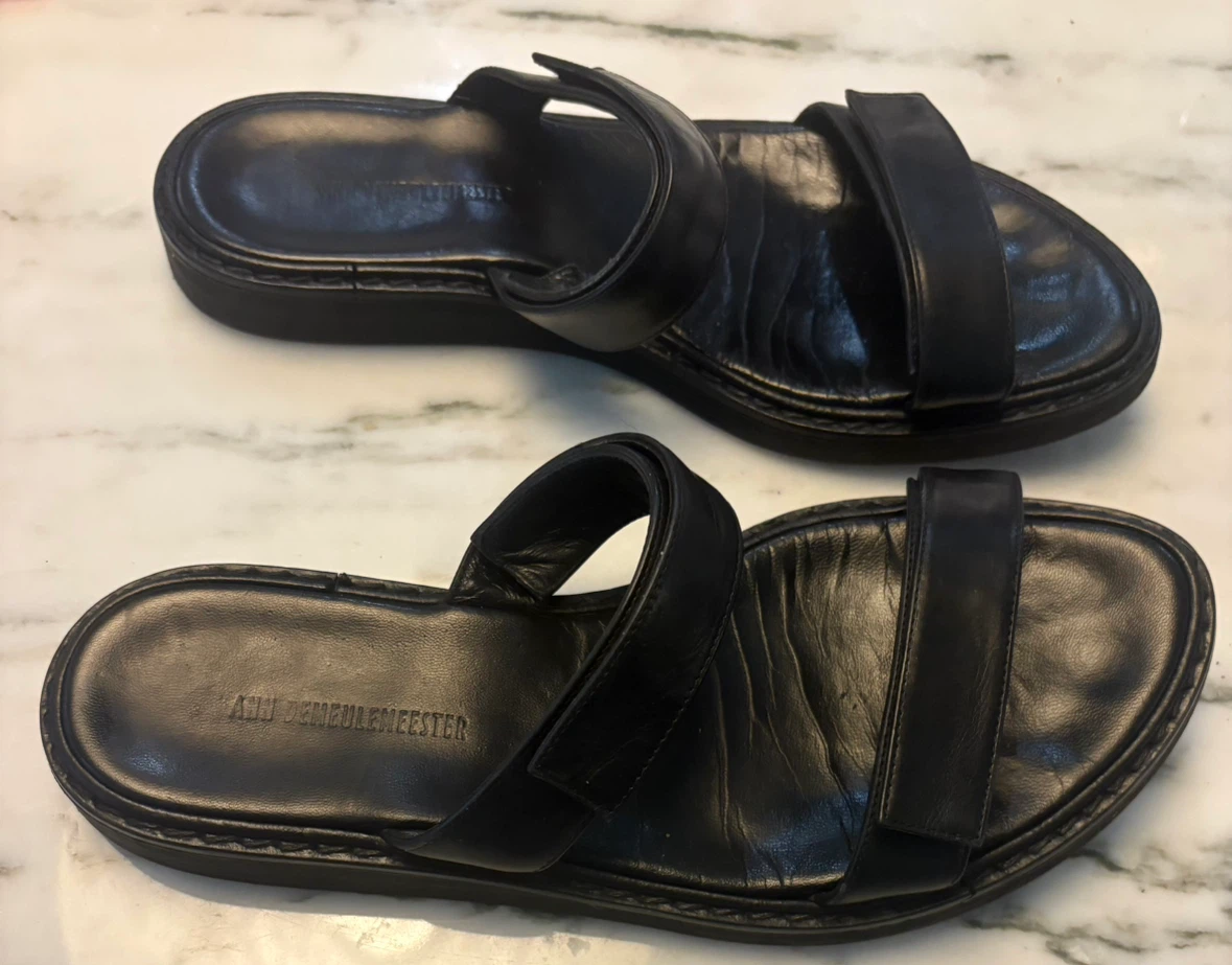 Ann Demeulemeester black leather sandals - photo 4