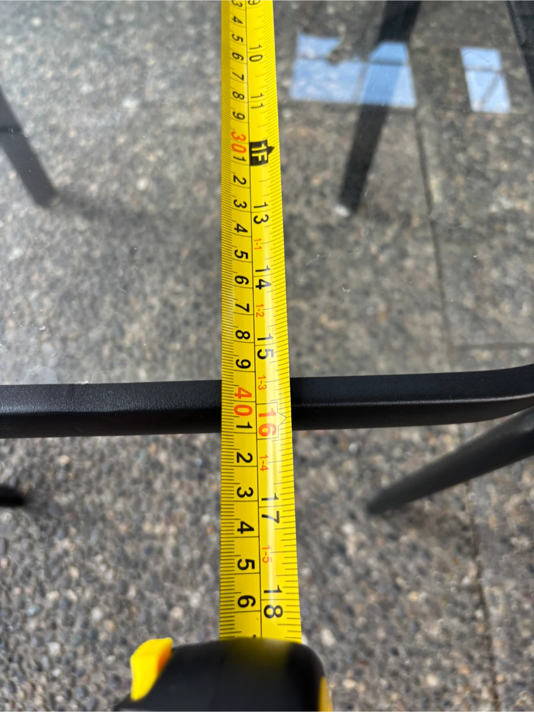 Small glass table - photo 4