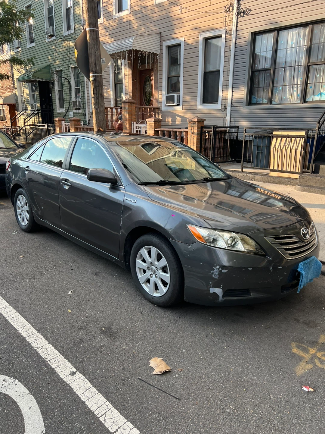 2007 Toyota Camry Hybrid XLE Sedan 4D - photo 2