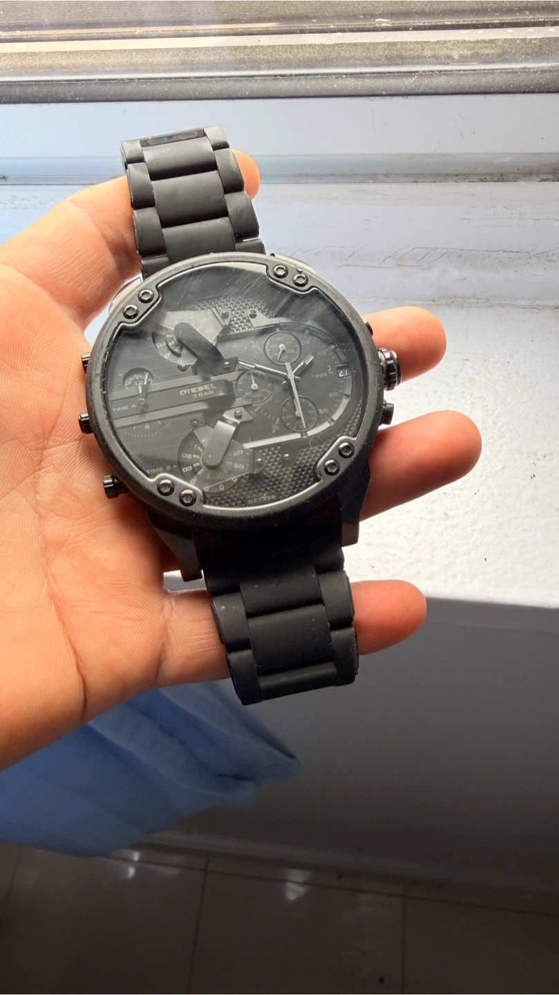 Diesel DZ7396 Mega Chief Watch