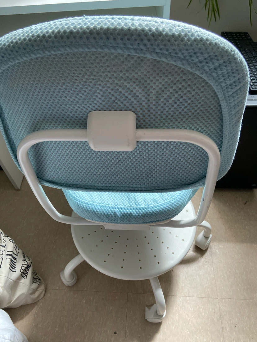 White Small Desk with Shelf with chair - photo 4