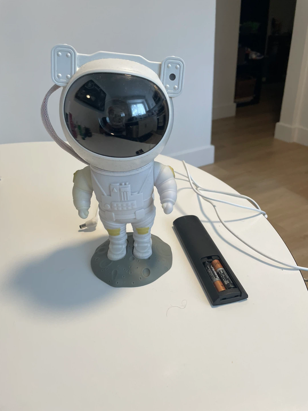 Astronaut Star Projector Lamp with Remote