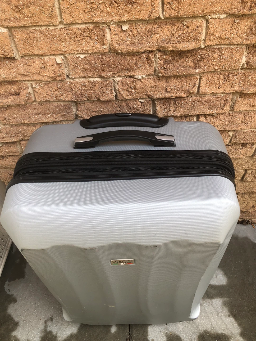 VIAGGI Silver Hardside Spinner Suitcase - photo 2