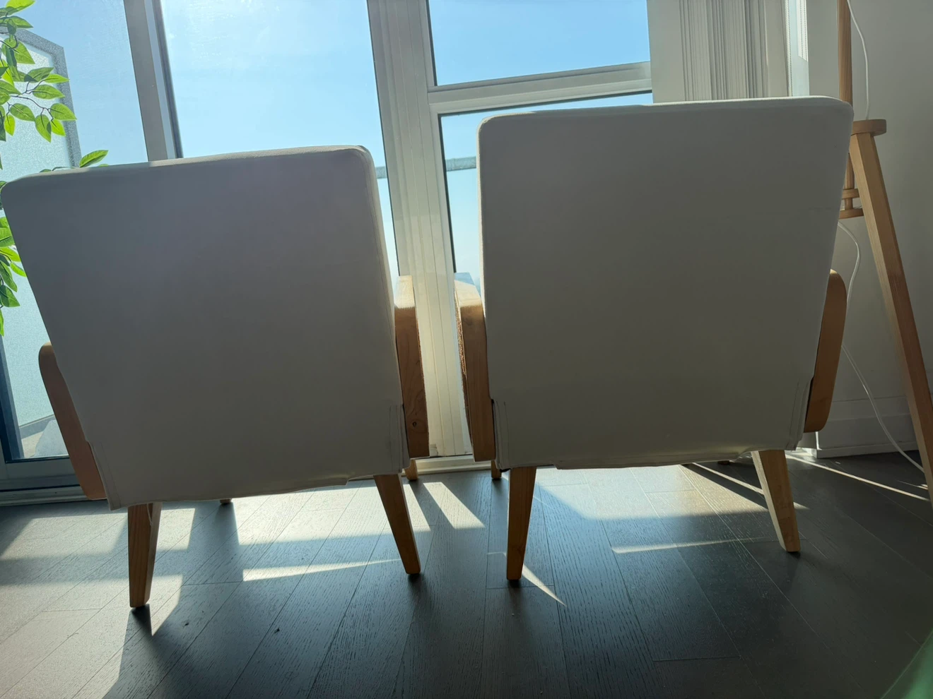 Two Mid-Century Style Accent Chairs - photo 5