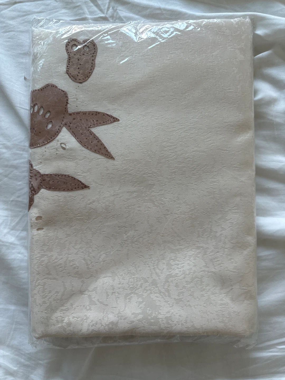 Vintage Floral Embroidered Tablecloth