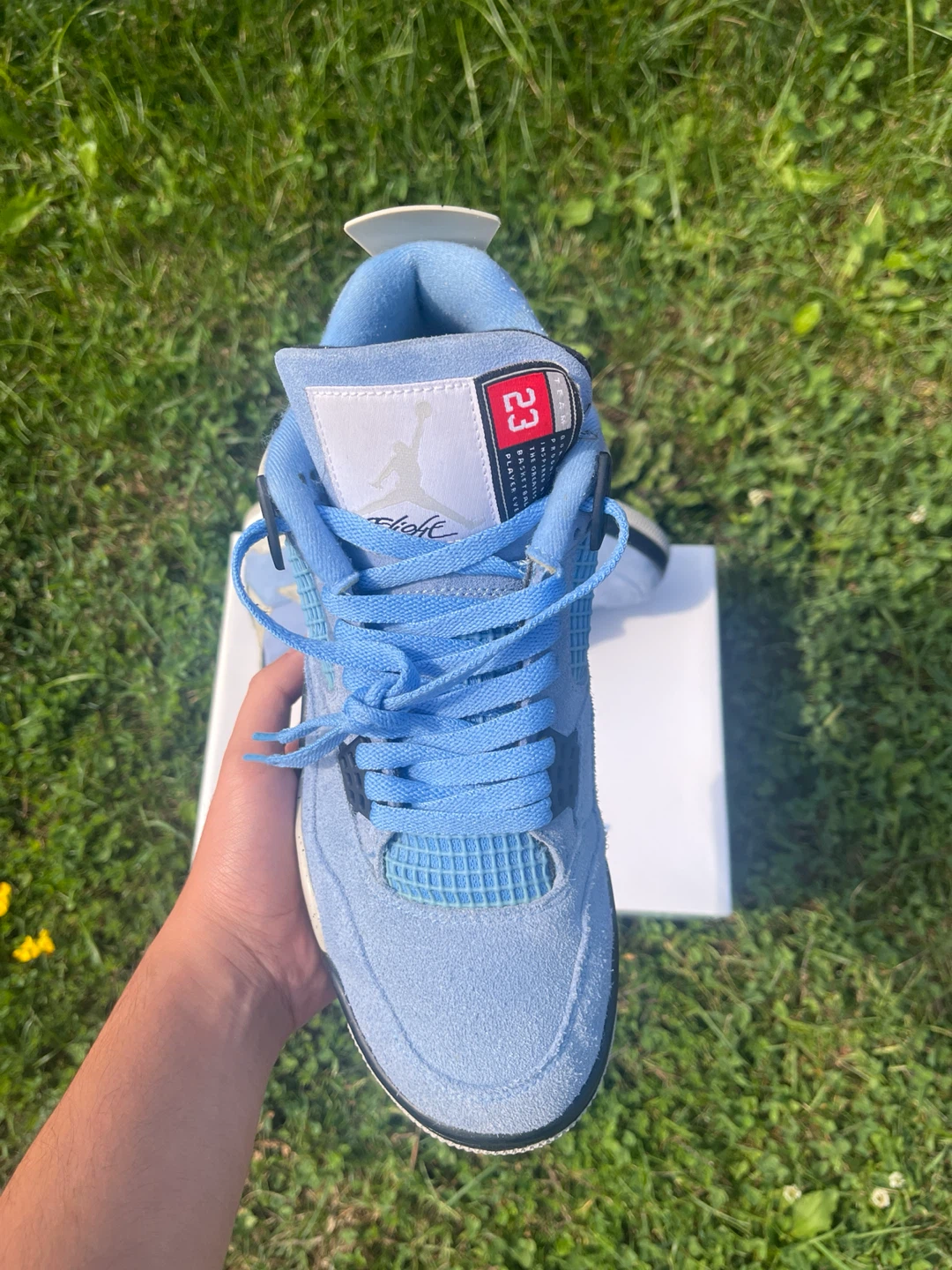 Jordan 4 unc (SIZE 9.5M) - photo 2