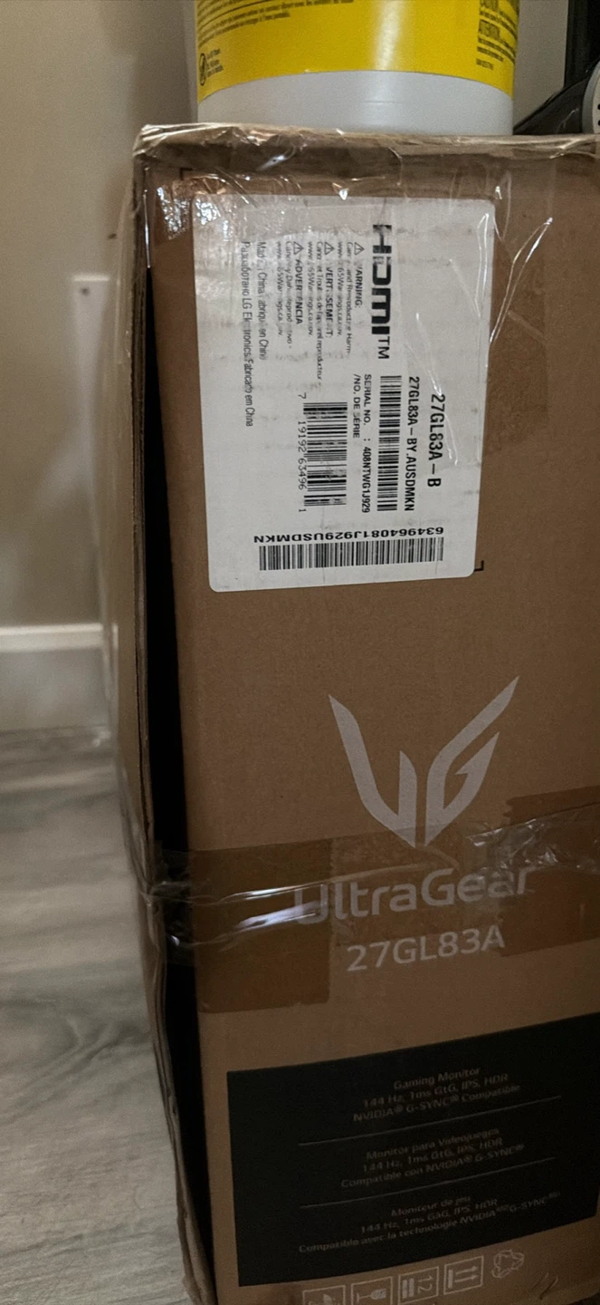 LG UltraGear 27GL83A Gaming Monitor - photo 3