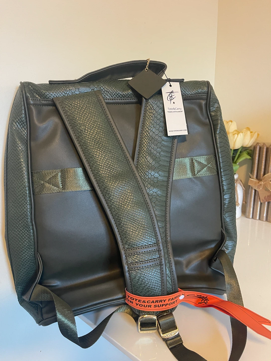 Tote&Carry Green Snake Print Backpack - photo 4