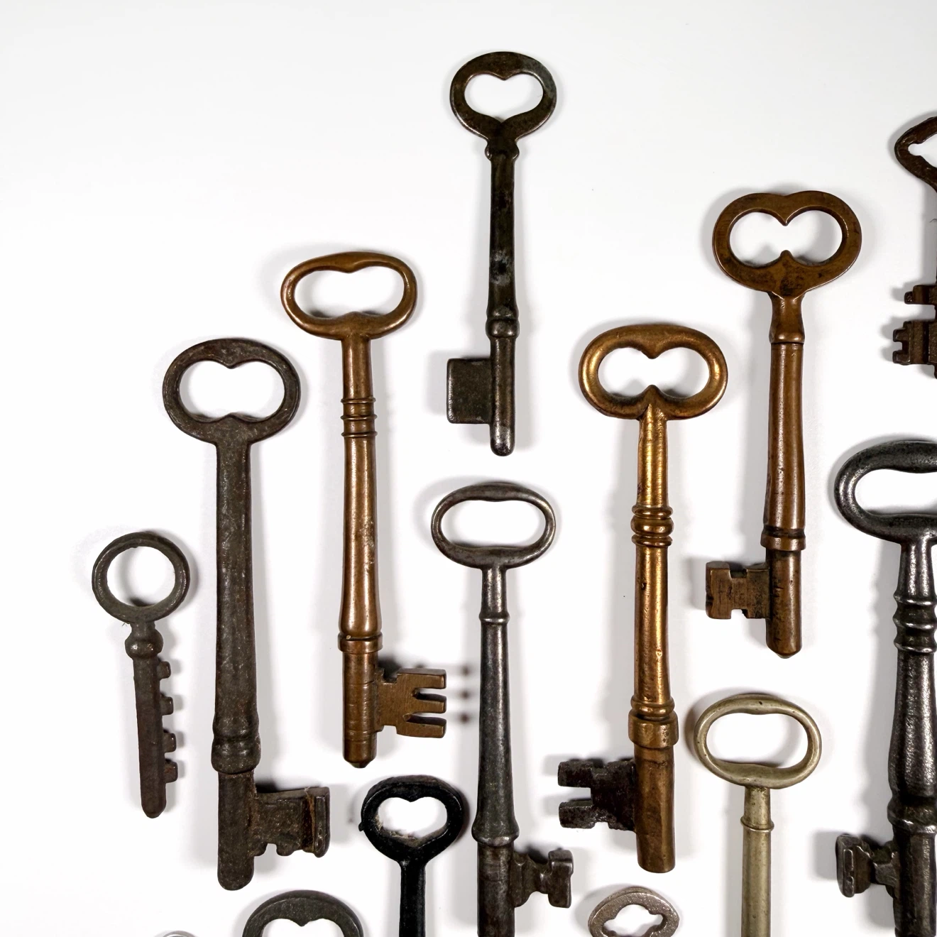 25x Vintage Skeleton Keys - photo 2