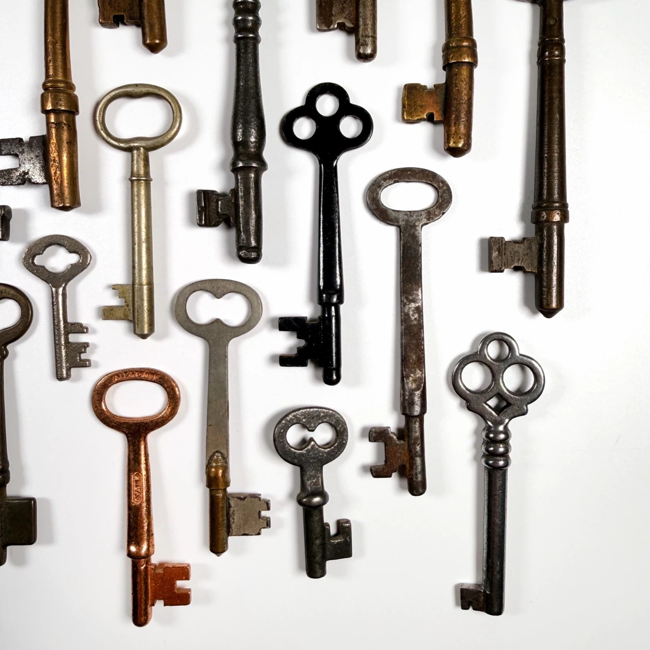 25x Vintage Skeleton Keys - photo 4
