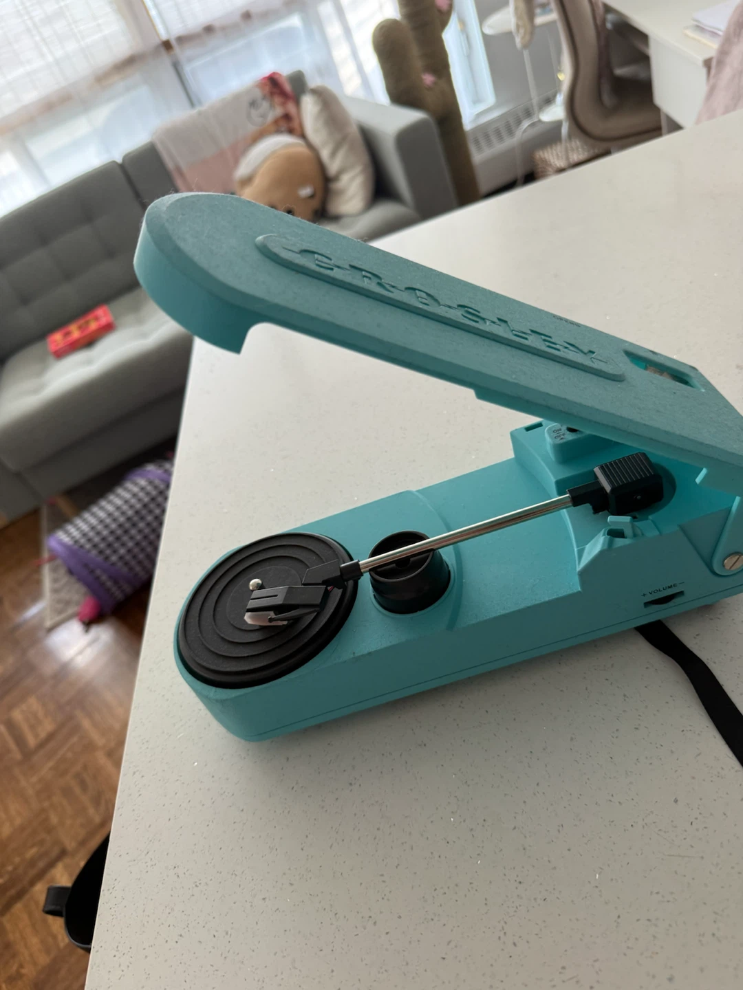 Crosley Portable Turntable - photo 3