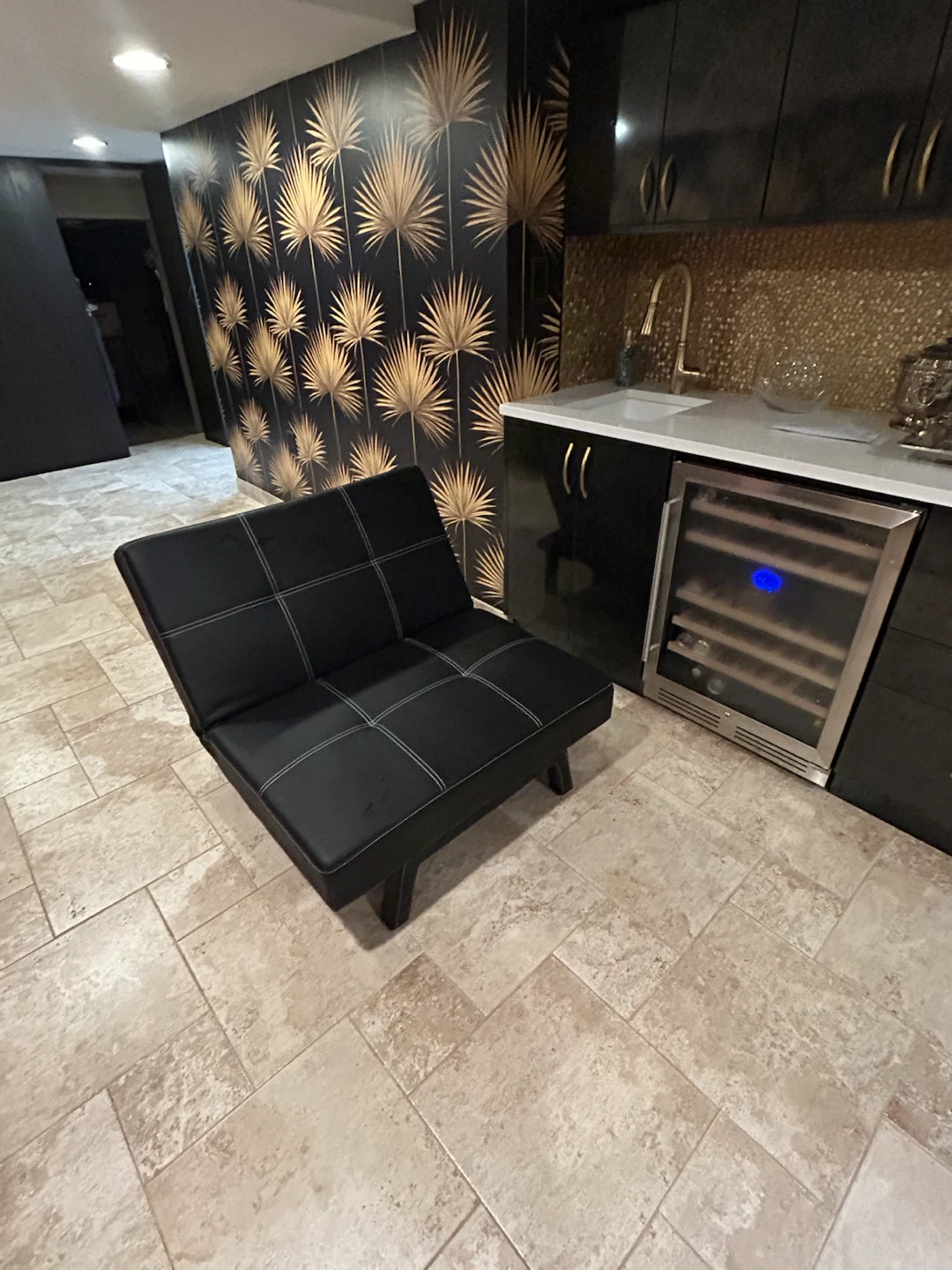 Adjustable Loveseat to Ottoman - photo 2