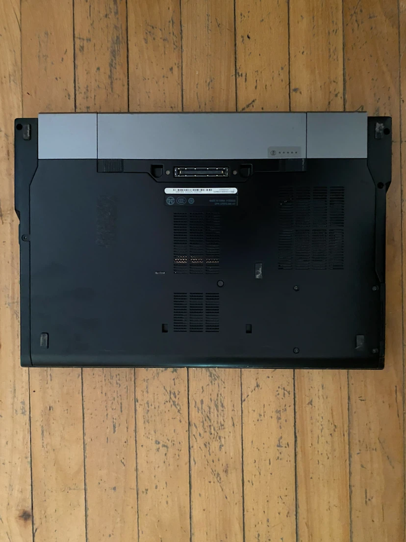 Dell Latitude E6510 15.6" Laptop - Intel Core i5 - photo 5