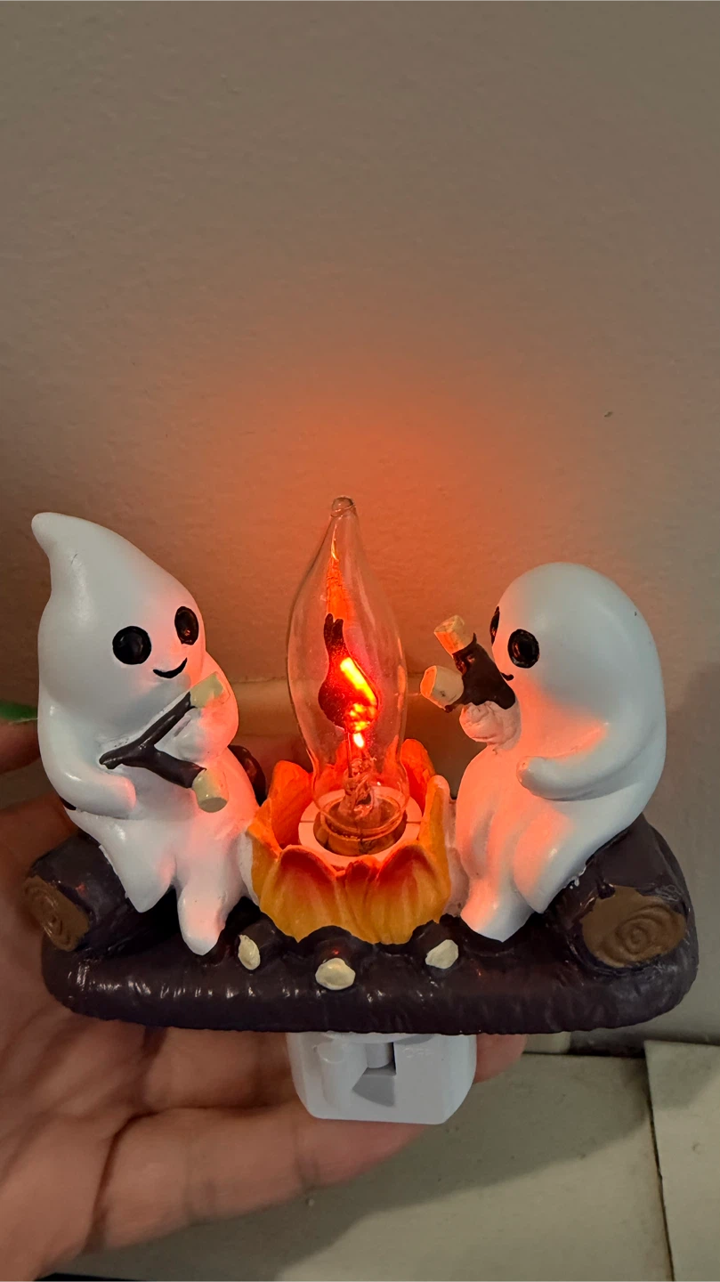 Ghost Campfire Night Light - photo 3