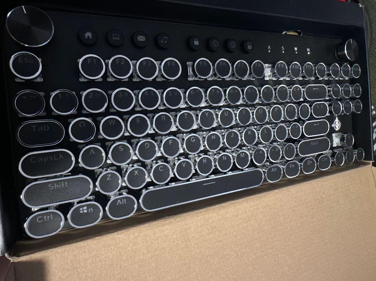 MK11 RGB Mechanical Gaming Keyboard - photo 2