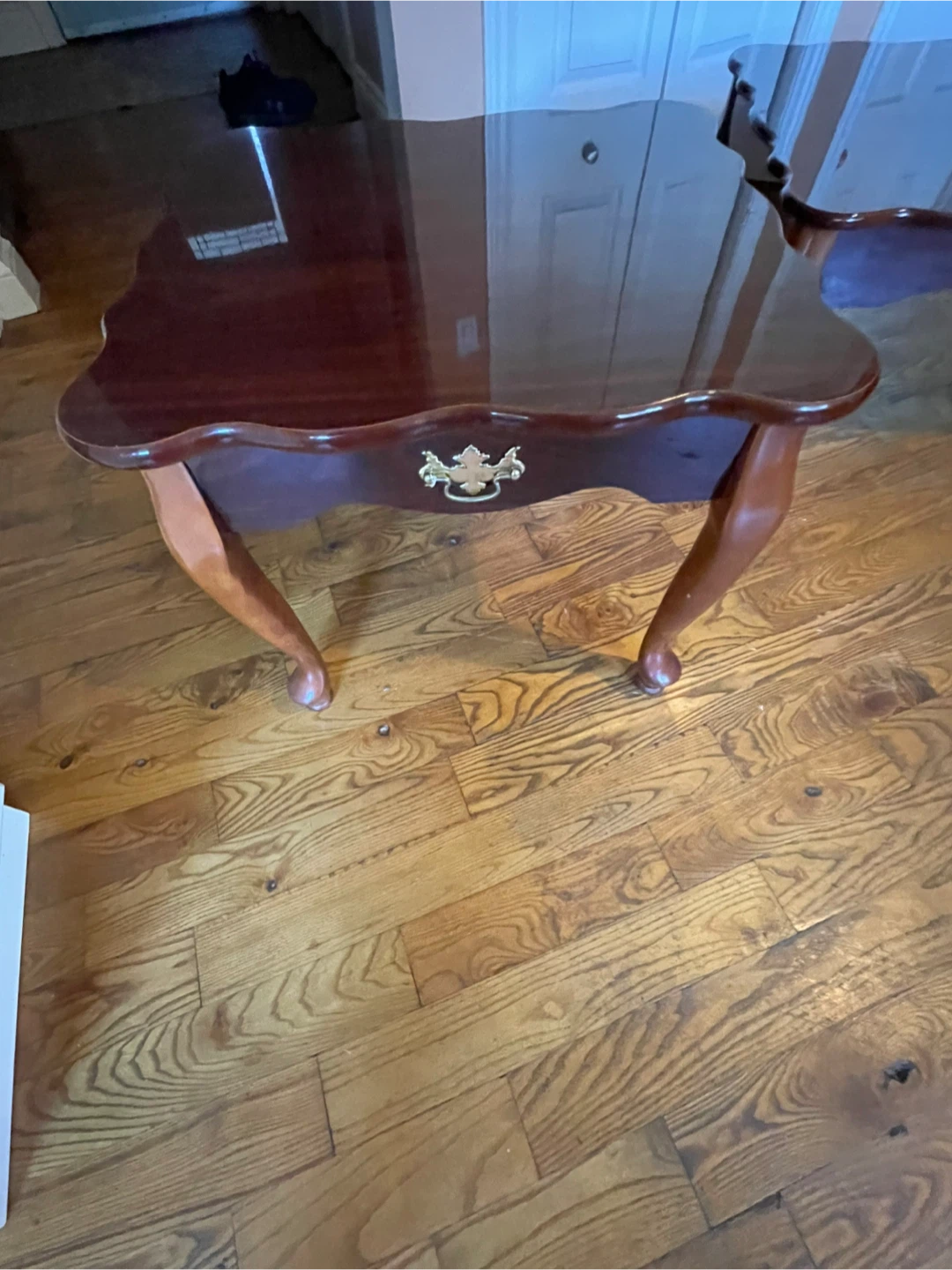 3-Piece Mahogany Coffee and End Table Set - photo 2