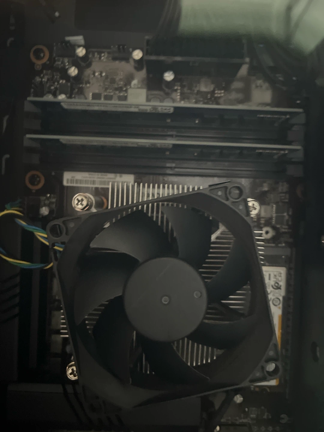 Gaming PC | RTX 3060 12GB | Ryzen 5 5600X | 16GB RAM | - photo 2