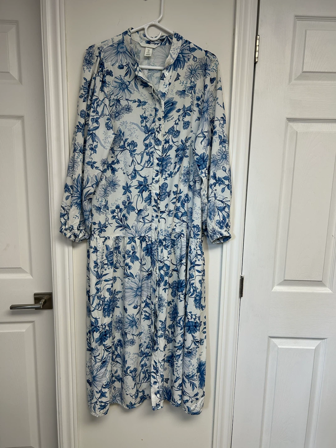 H&M Blue Floral Long Sleeve Midi Dress