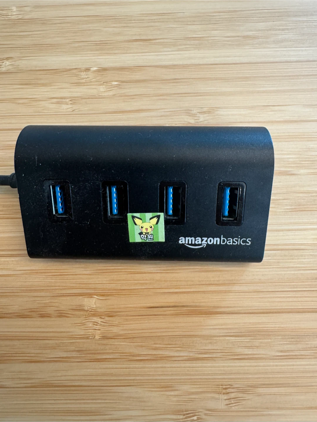 AmazonBasics 4-Port USB 3.0 Hub