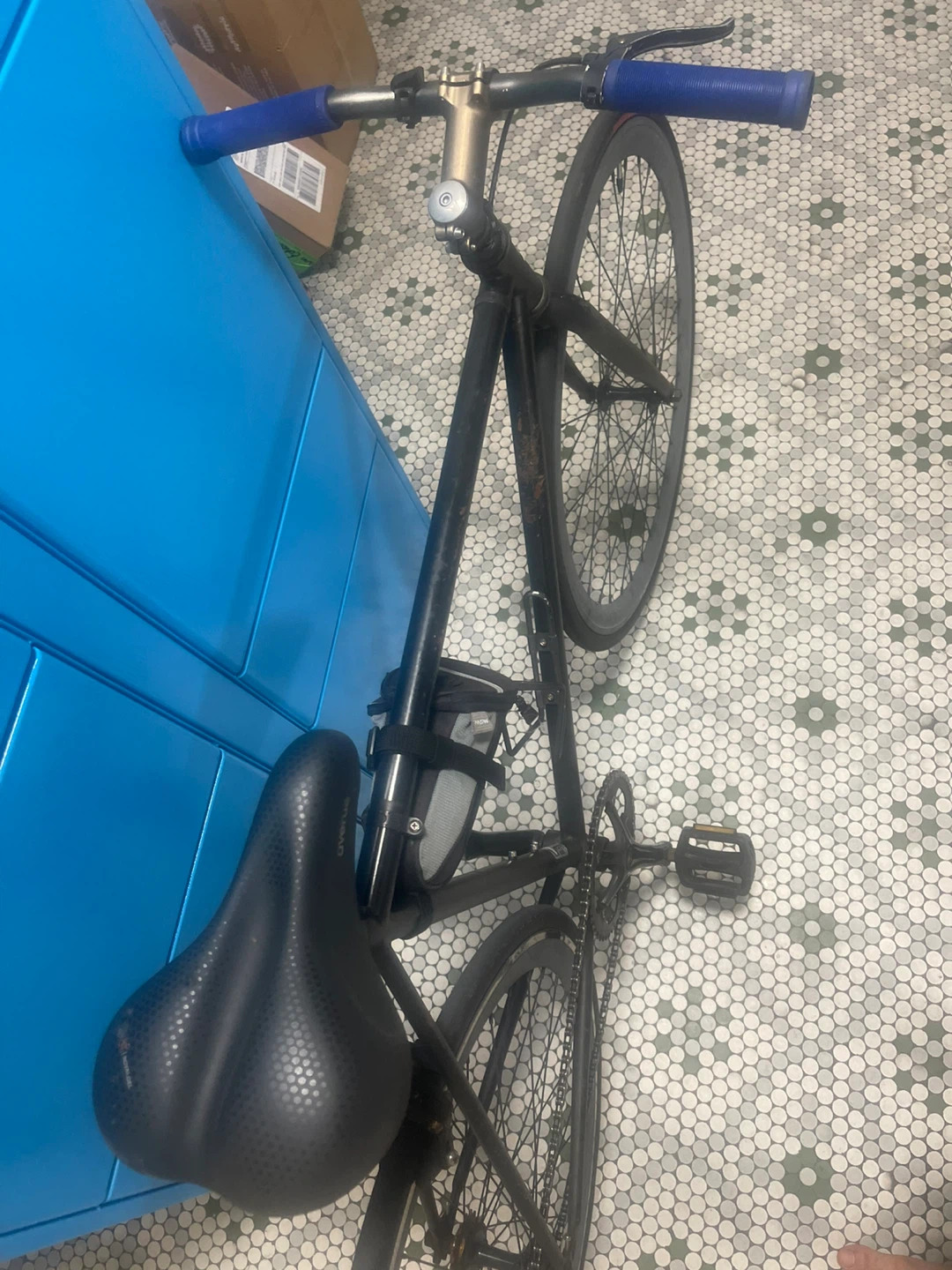Black Fixed Gear Bicycle - photo 2