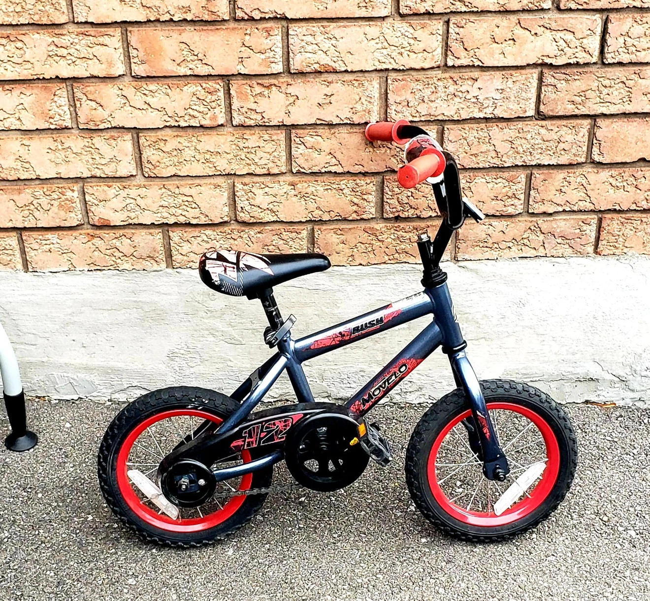 Huffy "Rush" Kids Bicycle - photo 2