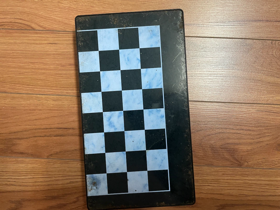 2-in-1 Chess and Backgammon Game Board - photo 2