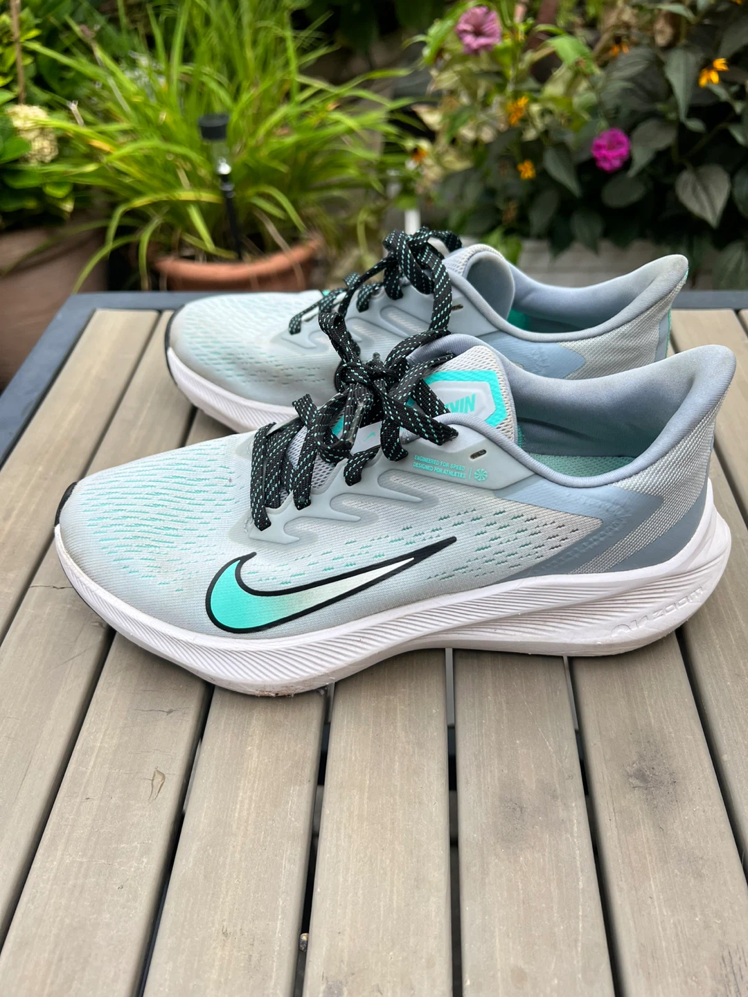 Nike Zoom Running Shoes Size 7