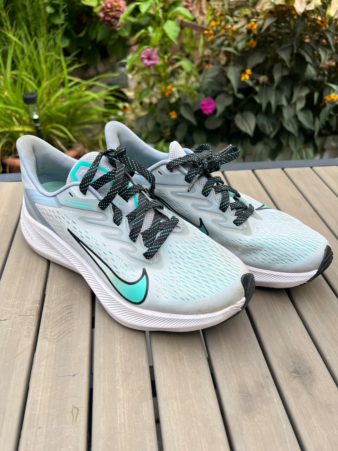 Nike Zoom Running Shoes Size 7 - photo 2