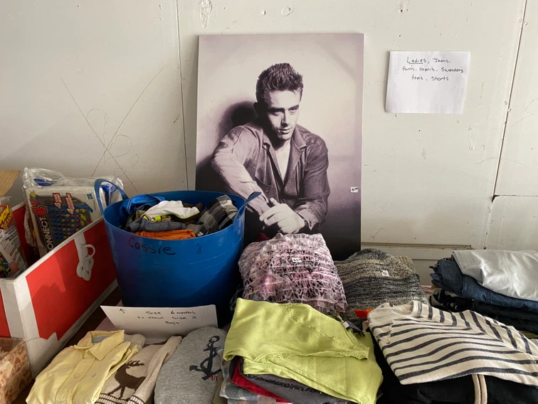 Picture. James dean
