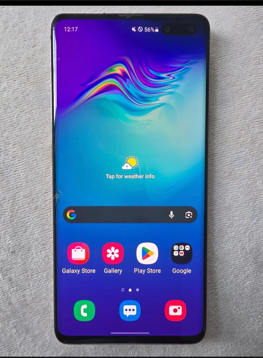 Samsung Galaxy S10 smartphone