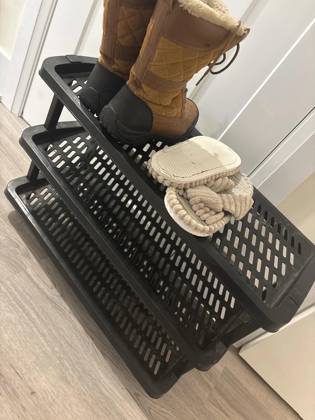 Black 3-Tier Plastic Shoe Rack