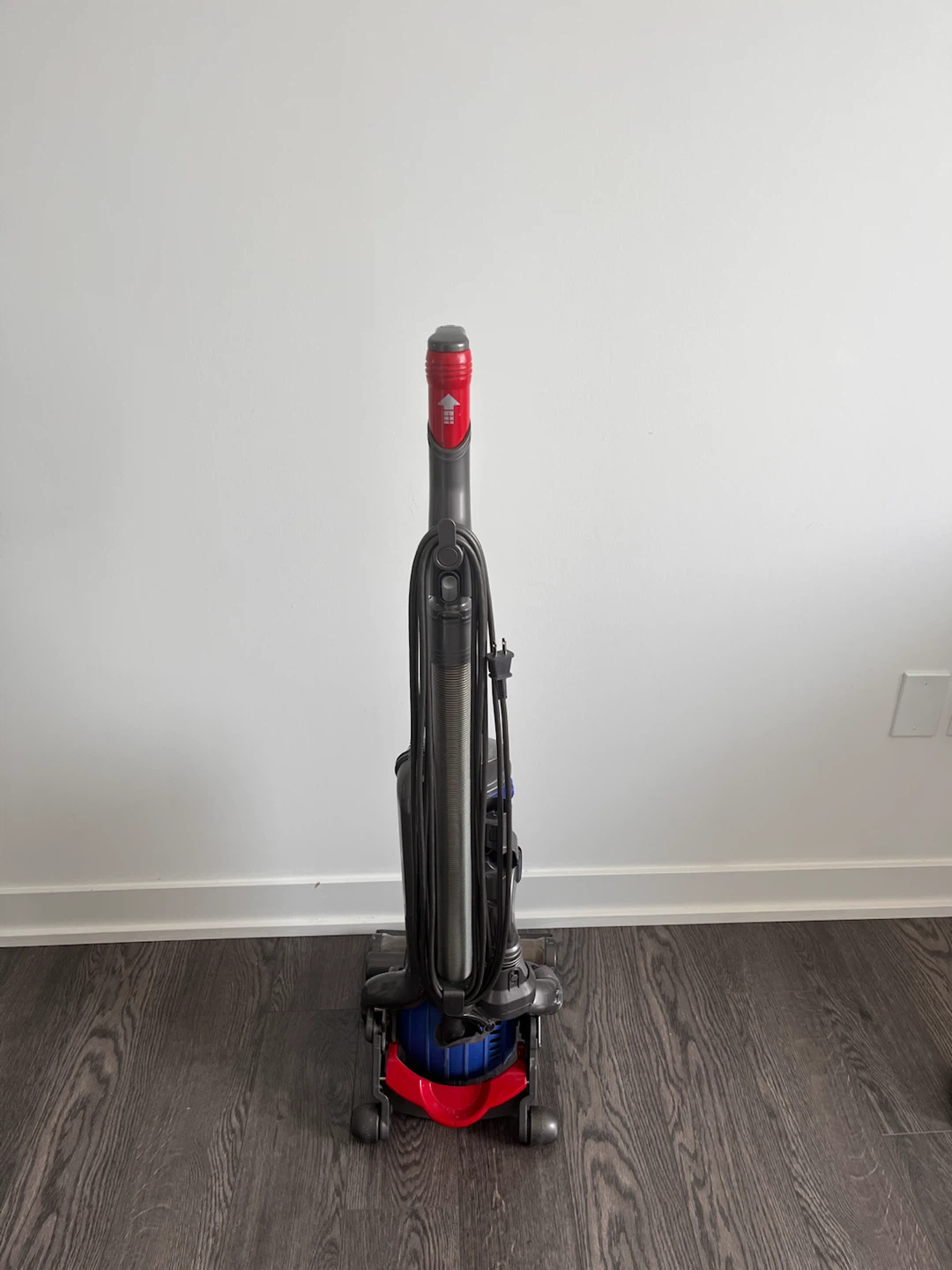 Dyson Upright Vacuum with Attachments - photo 5