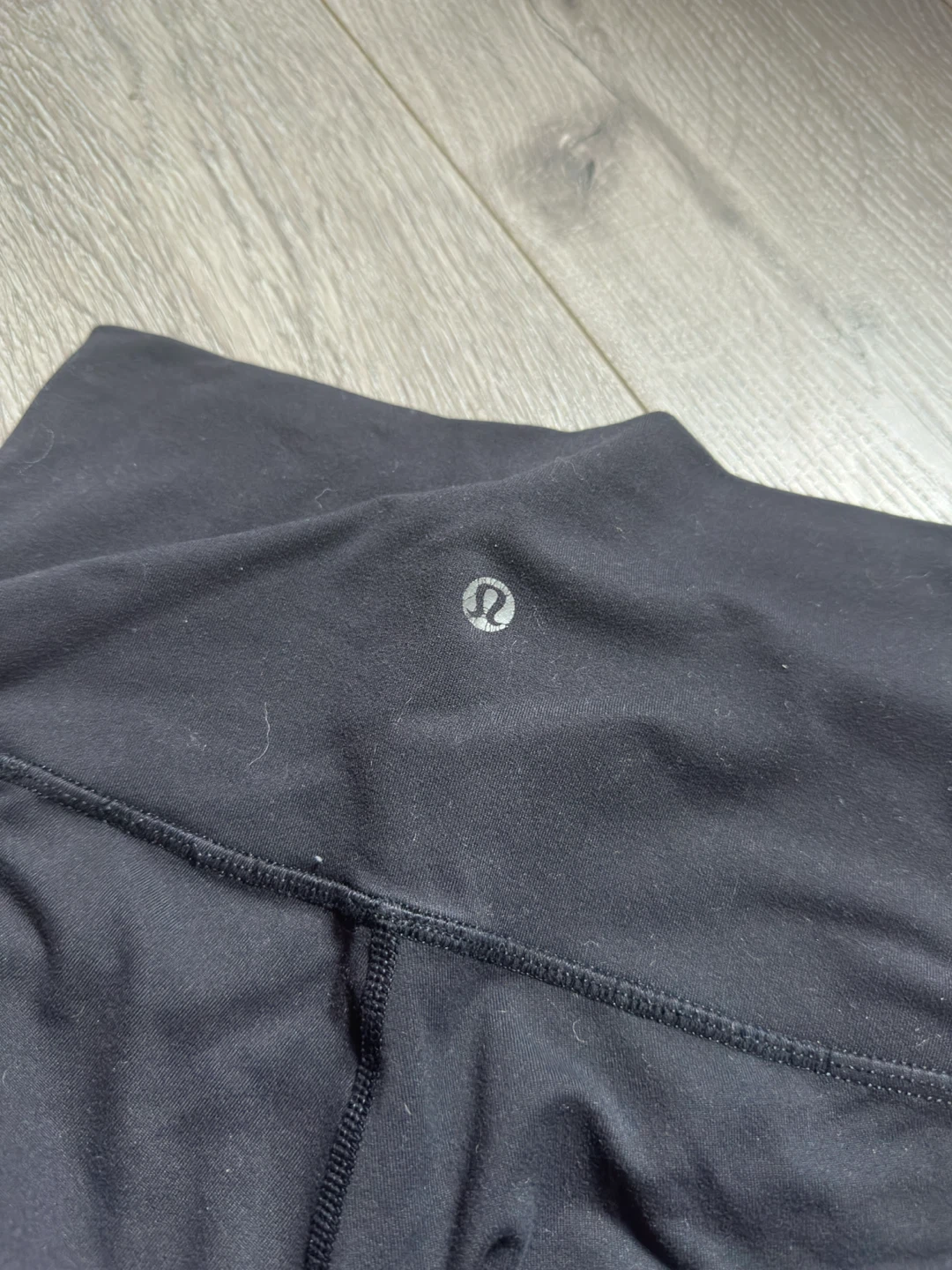 Lululemon black leggings