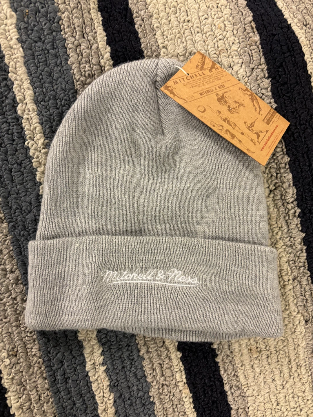Mitchell & Ness Toronto Maple Leafs Beanie - photo 2