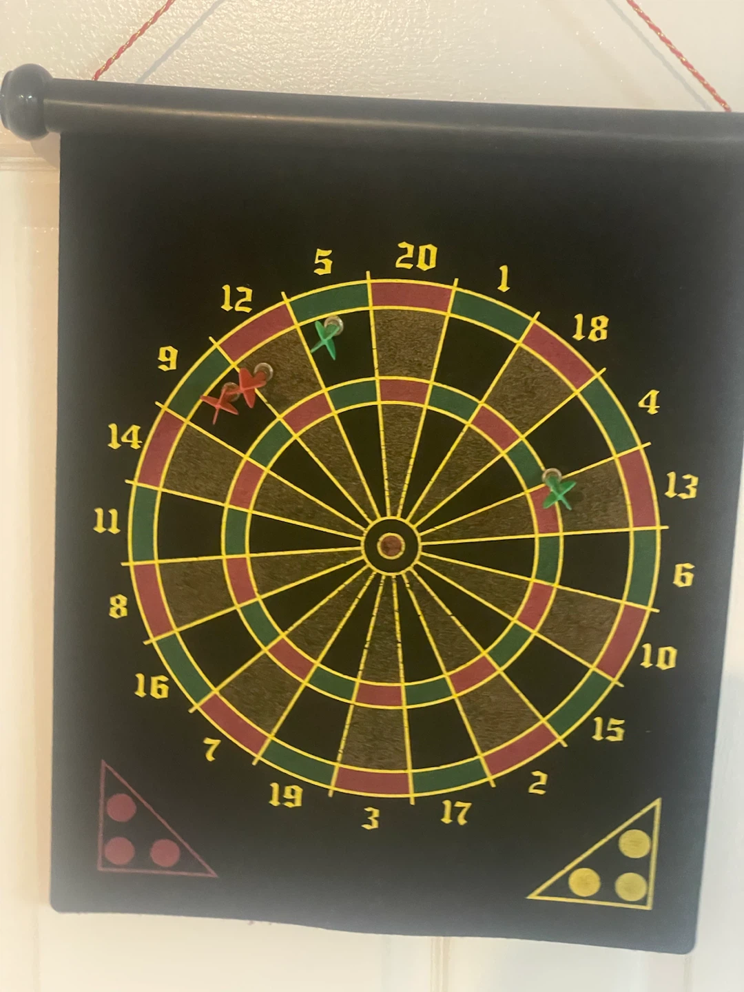 Magnetic Dartboard with Darts - photo 2