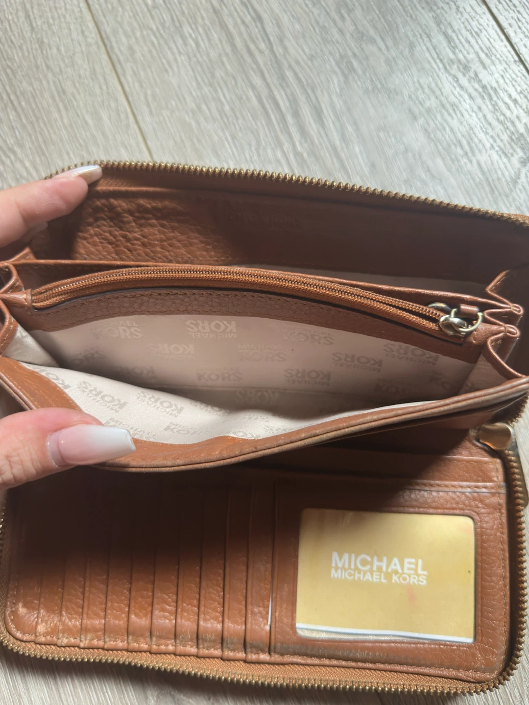 Michael Kors Brown Leather Zip-Around Wallet - photo 3