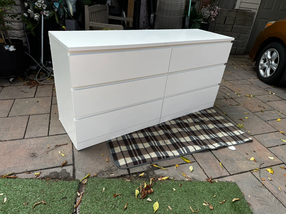 IKEA MALM 6-Drawer Dresser White