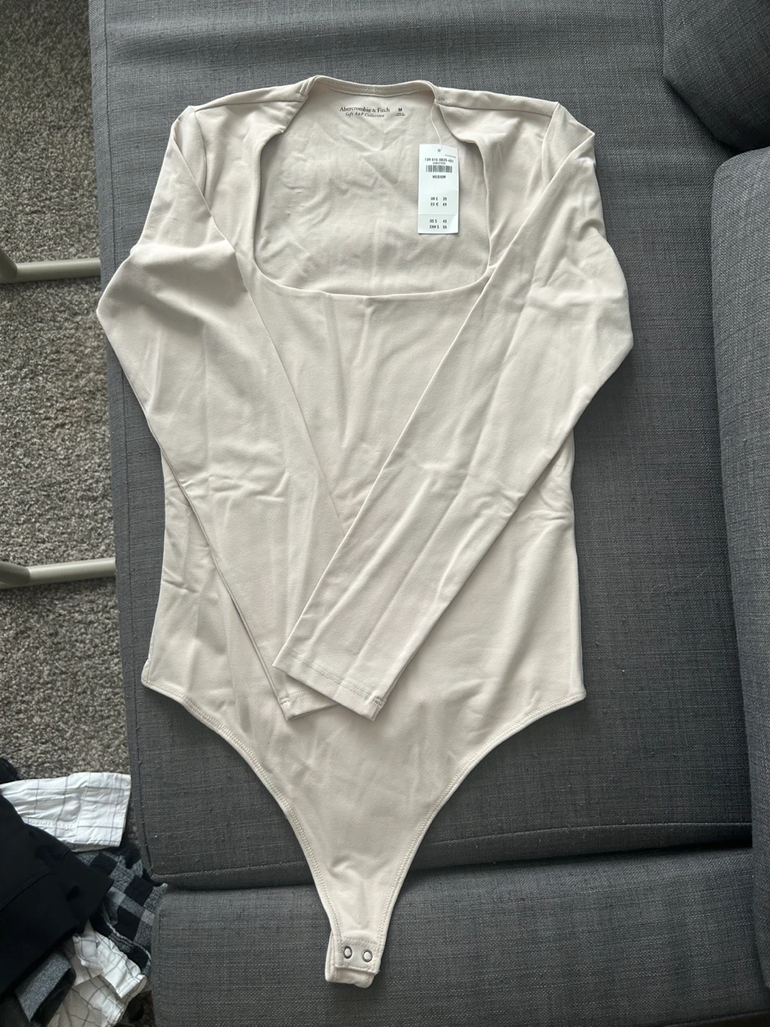 Abercrombie & Fitch Long-Sleeve Bodysuit - photo 2