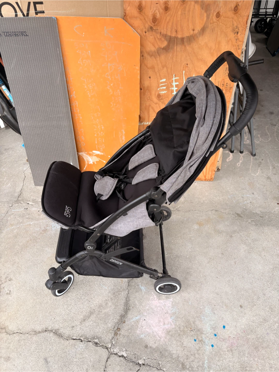 G&G Oxygen Stroller