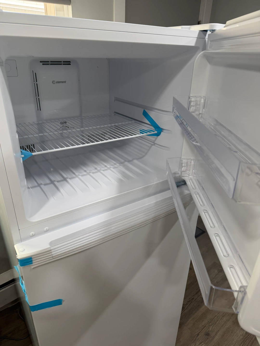 Refrigerator element