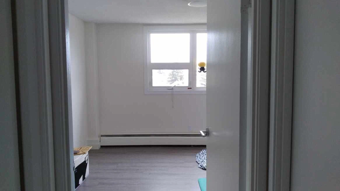 Lease Takeover (NO DEPOSIT REQUIRED) - 2 Bedroom Apartment) - photo 5