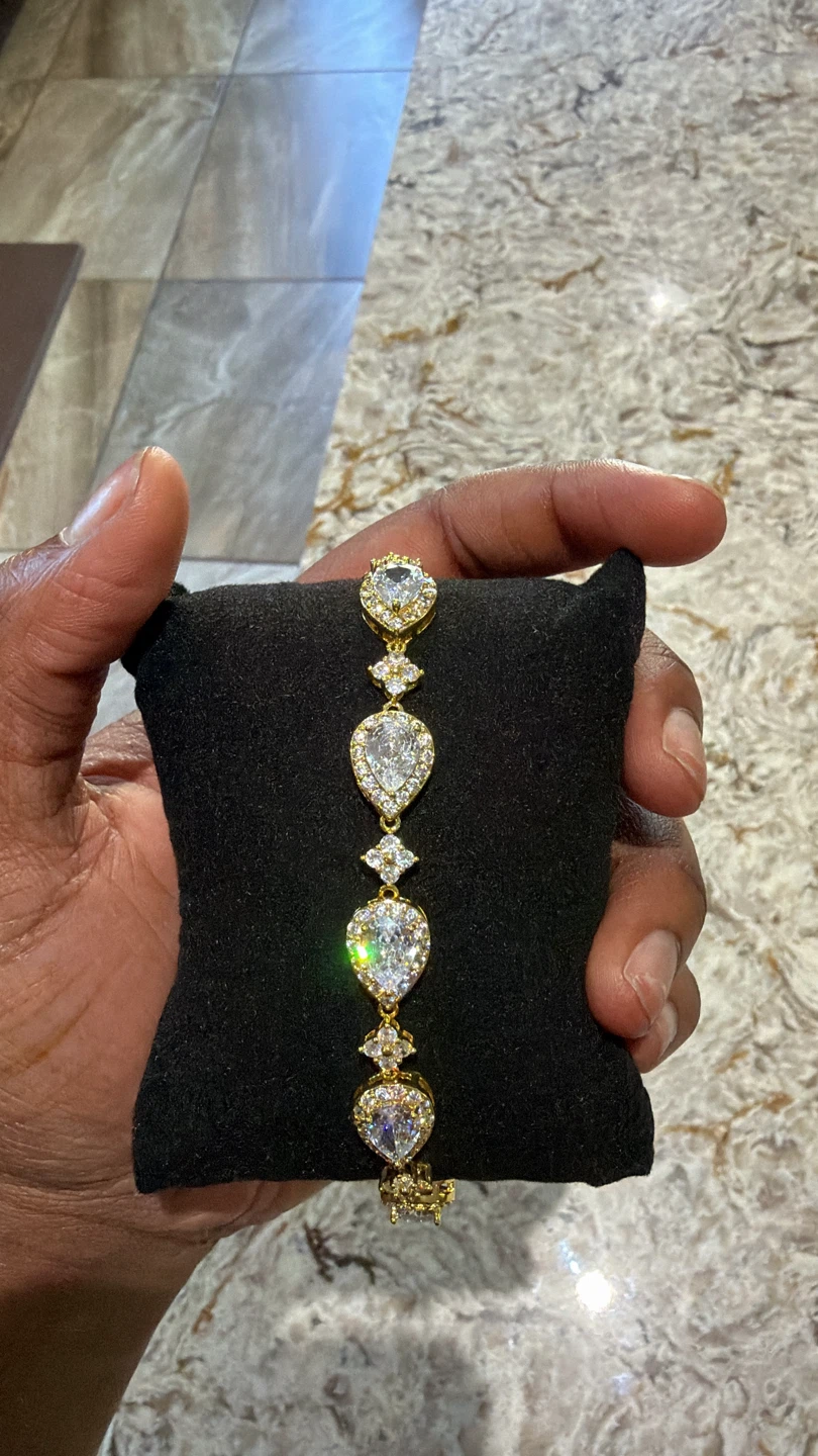 ✨ Bracelet Tennis Doré