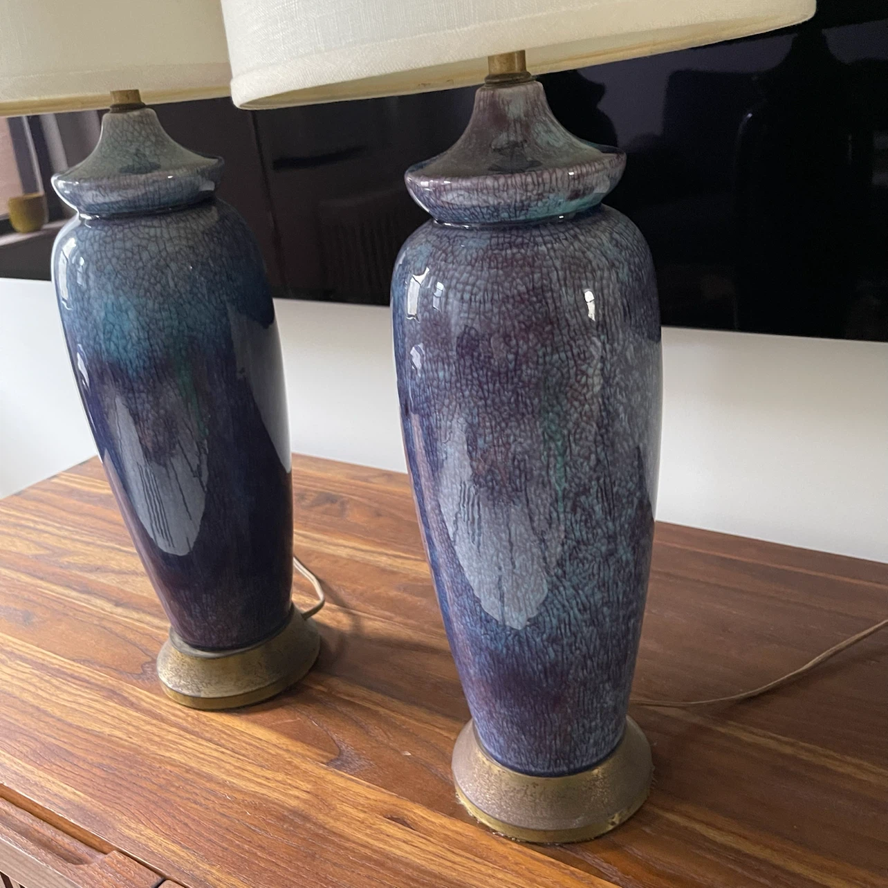 Pair of Vintage Mid-Century Modern Crackle Glaze Table Lamps - photo 4