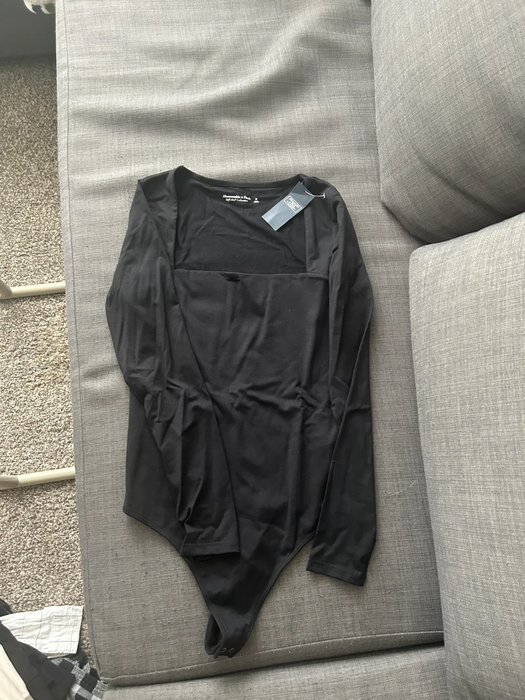 Abercrombie & Fitch Long-Sleeve Squareneck Bodysuit Black