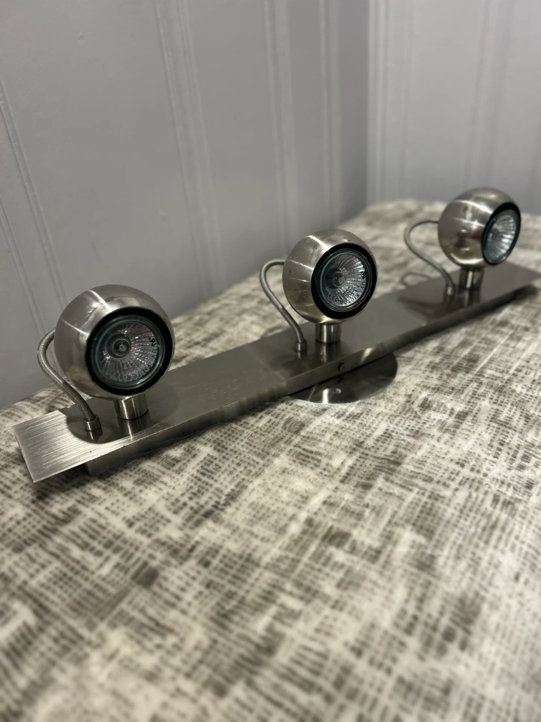 Modern Brushed Nickel Three-Light Vanity Fixture - photo 4