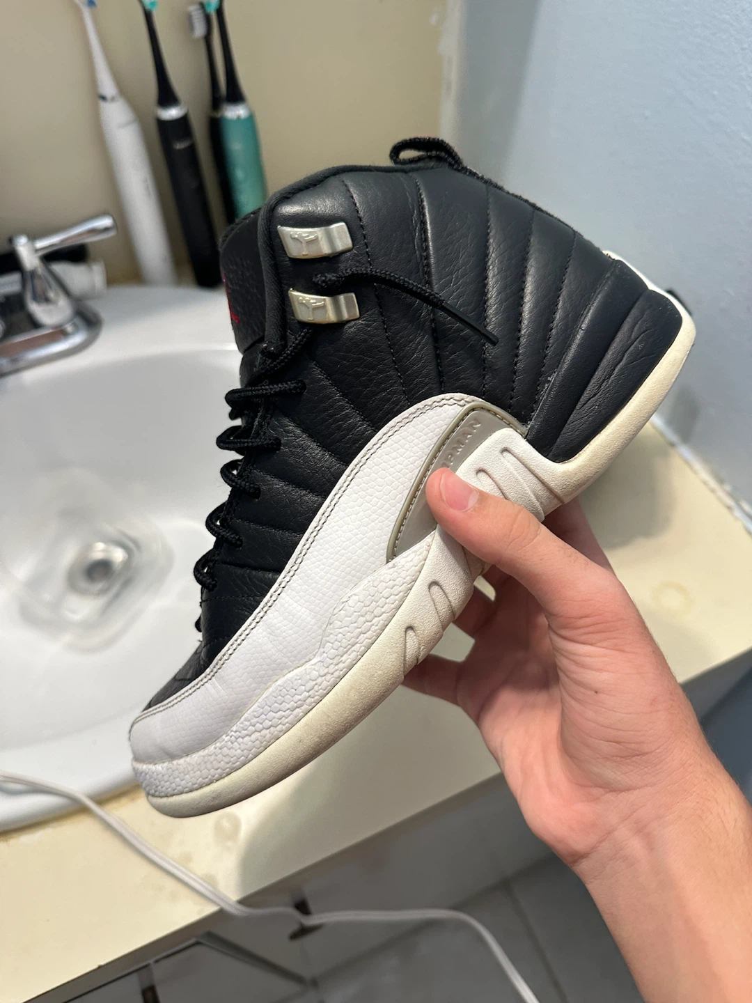 Air Jordan 12 Retro Black White Size 6.5Y - photo 2